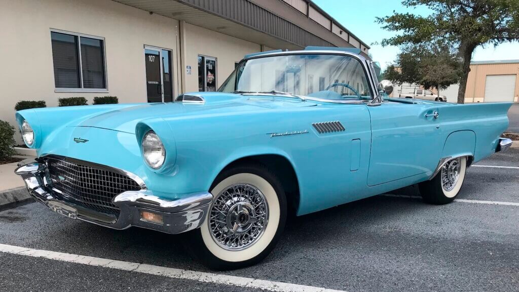 1957-ford-thunderbird