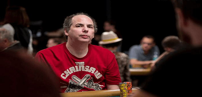 Mike-Matusow-tira-sarro-de-Allen-Kessler