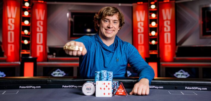 Chris Brewer ganha $250,000 High Roller na WSOP 2023 por US$ 5,293,556