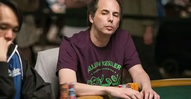 comunidade-poker-twitter-ri-ideia-allen-kessler-ganhar-torneios-poker-mtt